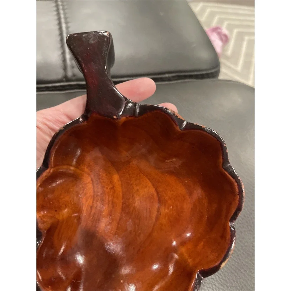 Mid Century Modern Vintage Carved Wood Leaf Shaped Nut Serving Dish Bowl